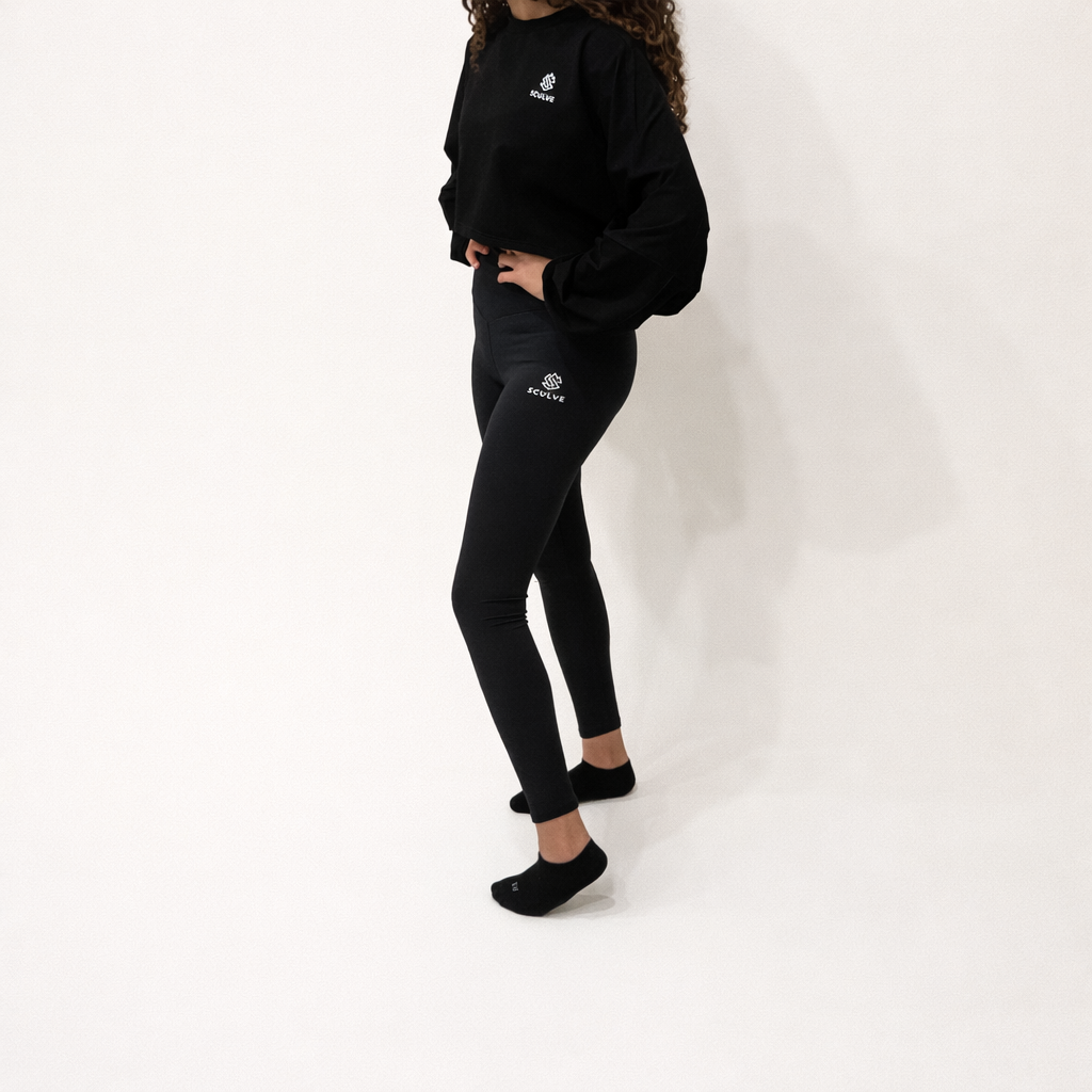 Sculve V-Contour Black Leggings